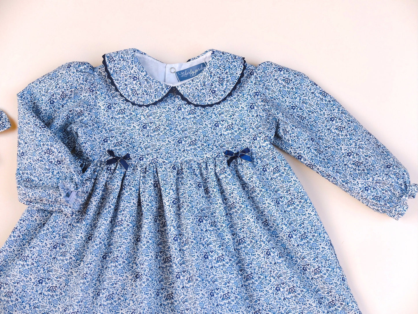 Liberty of London little girl dress organic cotton, floral animal print wedding baptism christening baby outfits first birthday long sleeves short sleeves, eastern thanksgiving halloween Christmas gift new born ruffle Peter Pan scalloped petal collar
