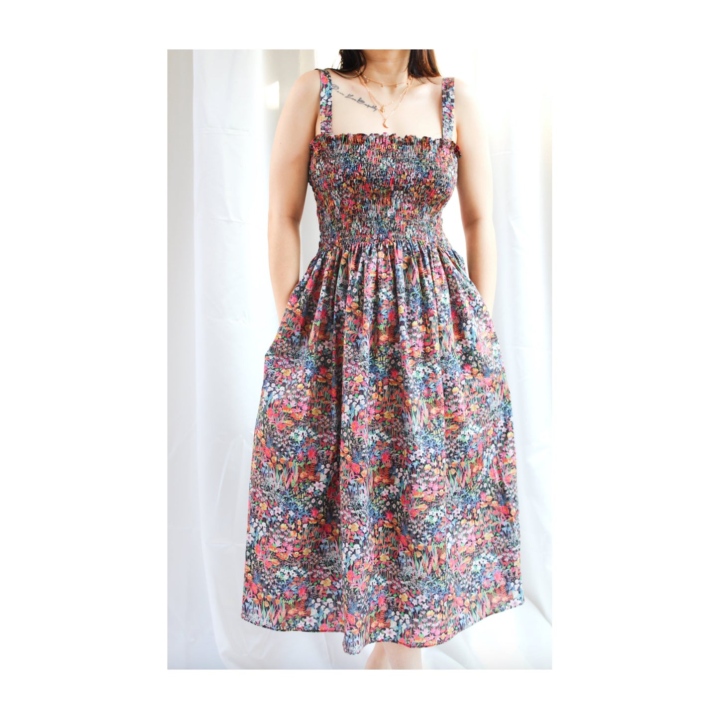 Liberty of London women dress maxi midi mid length tana lawn cotton floral animal print button through puffy short long half 3/4 sleeves sleeveless Peter Pan collar ruffle V-neck pussy bow tie classic daily wear elegant classy sexy summer autumn