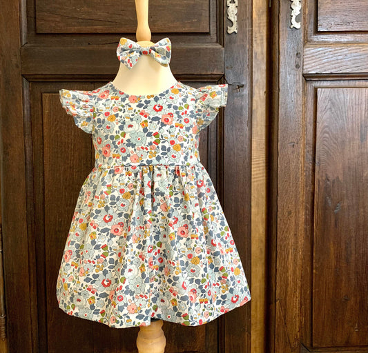 Liberty of London little girl dress organic cotton, floral animal print wedding baptism christening baby outfits first birthday long sleeves short sleeves, eastern thanksgiving halloween Christmas gift new born ruffle Peter Pan scalloped petal collar