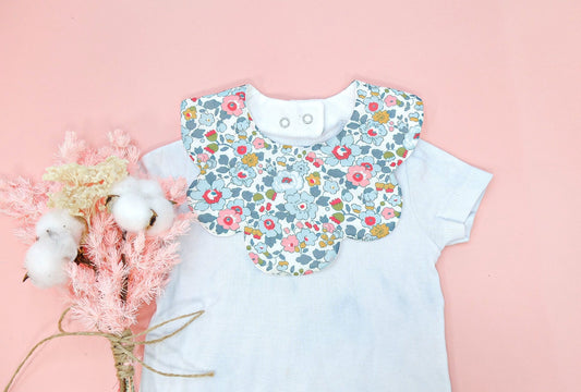 Liberty of London baby bib organic cotton floral animal print double gauze Terry cloth new born gift eastern thanksgiving halloween Christmas drool burb lactation bandana unisex baby boy girl new parents home coming soft breathable well absorb bib
