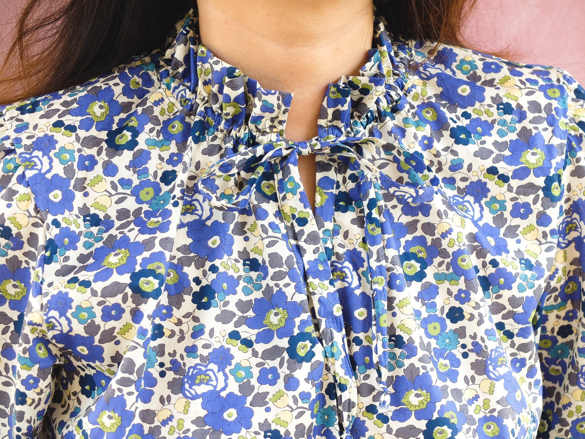 Liberty of London Woman Ruffle Collar Top With Short Sleeve