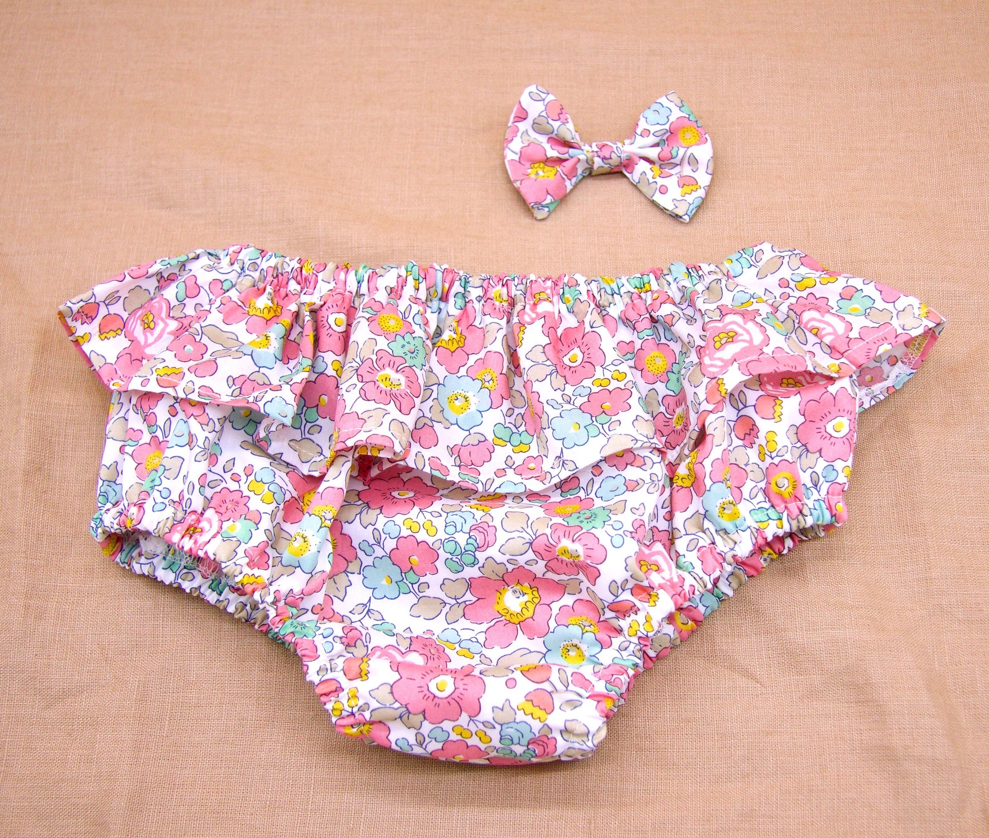 Liberty of London baby girl ruffle bloomers knickers nappy cover culottes organic cotton, floral animal print wedding baptism christening outfits first birthday new born gift eastern thanksgiving halloween Christmas home coming baby swim wear pants