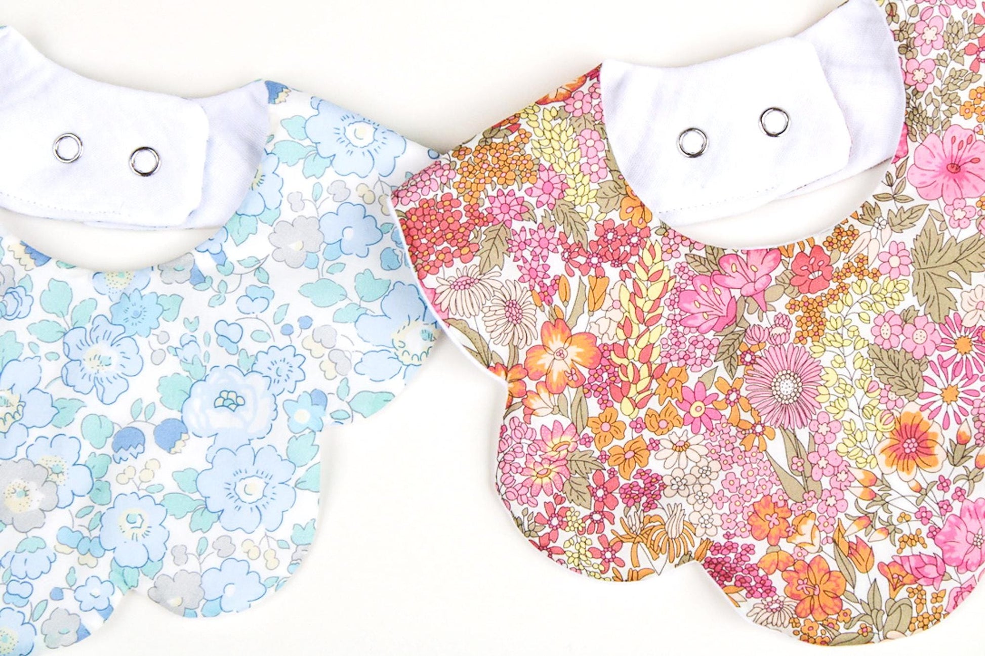Liberty of London Baby Bib - Floral Print Baby Cotton Bib - New Born bib - Double Gauze bib - Liberty Baby Burp Cloth - Baby Shower Gift