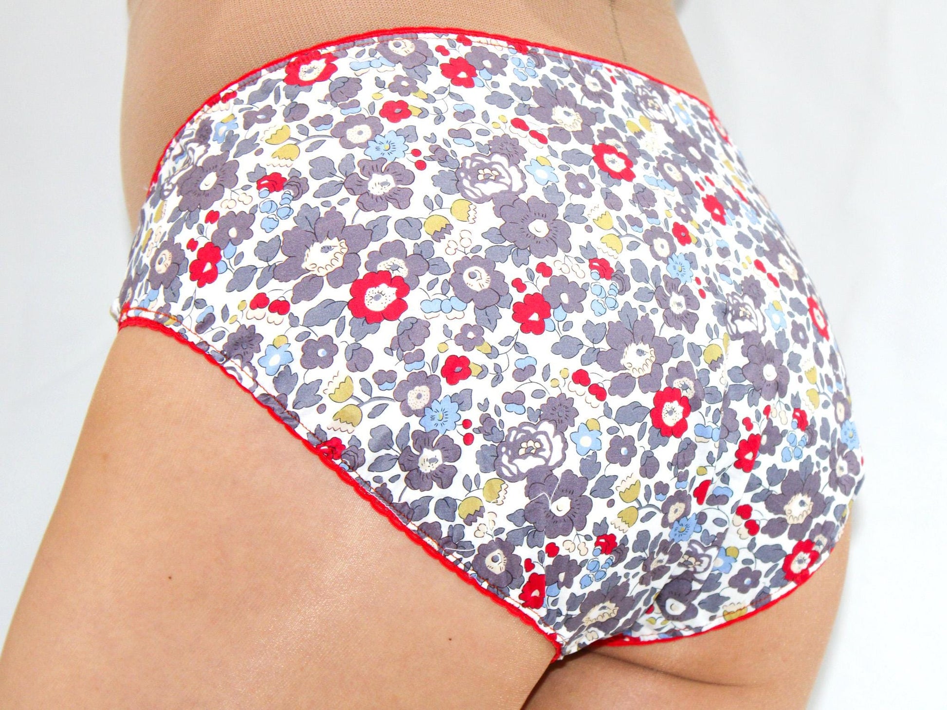 Liberty London Knickers, Woman Cotton Underwear, Liberty Print Panties, Liberty Woman Briefs, Liberty Underpants, Liberty print fabrics