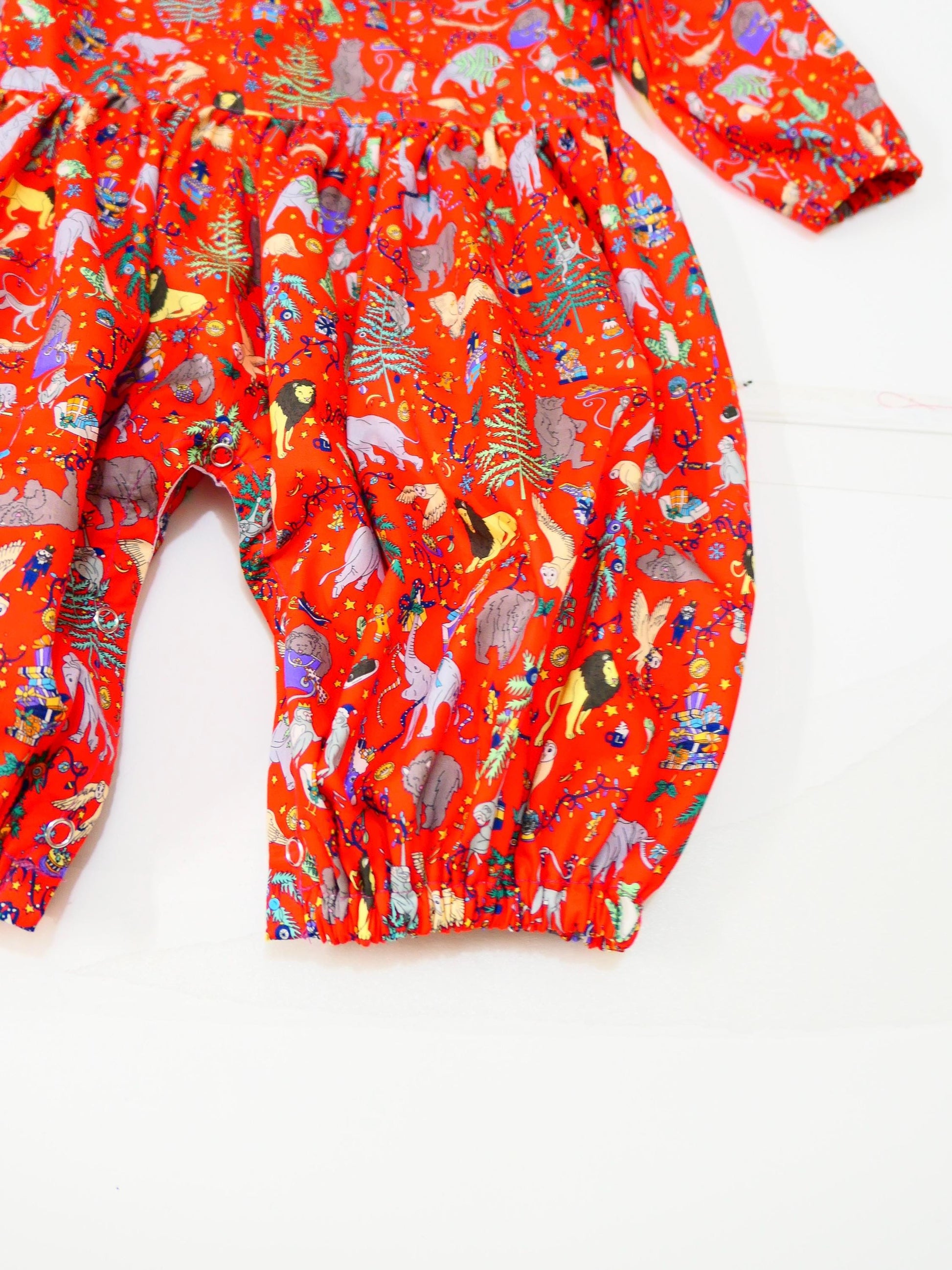 CHRISTMAS Liberty Overalls Long Sleeves Peter Pan Collar