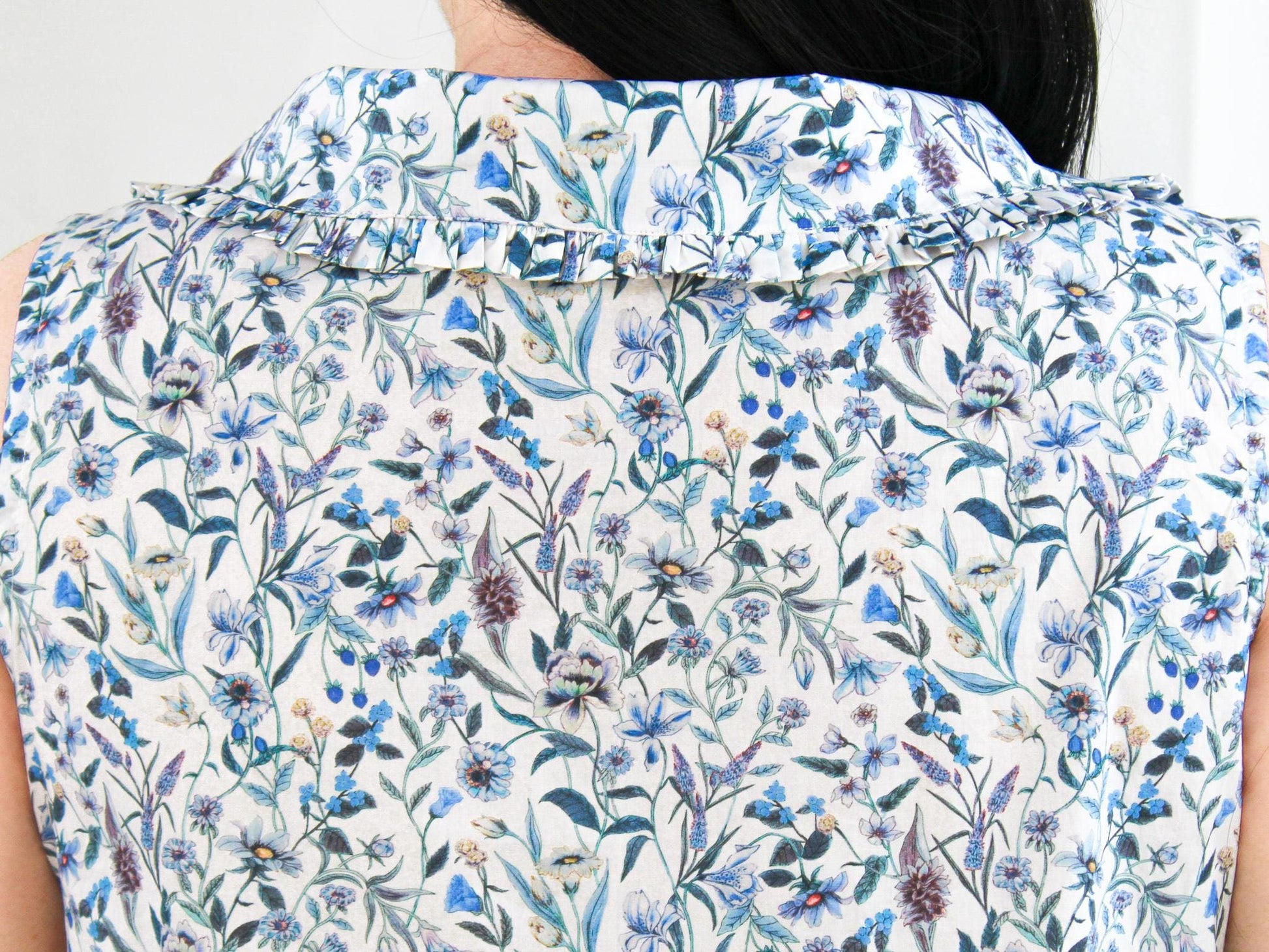 Sleeveless Liberty Woman Top: Ruffle Peter Pan Collar, Floral Print Blouse