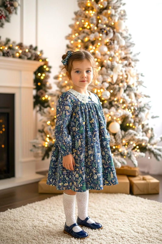 CHRISTMAS Liberty London Dress: Peter Pan Collar, Long Sleeves Girl Dress