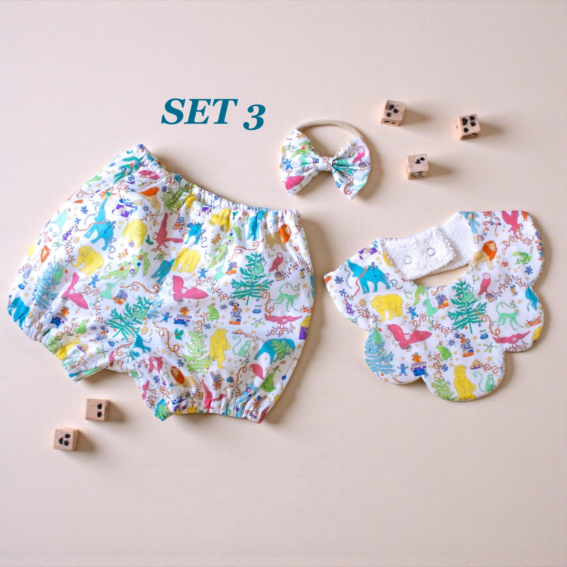 SET Liberty London Baby Bib & Bloomer: Ditsy Floral Print, Baby Nappy Cover