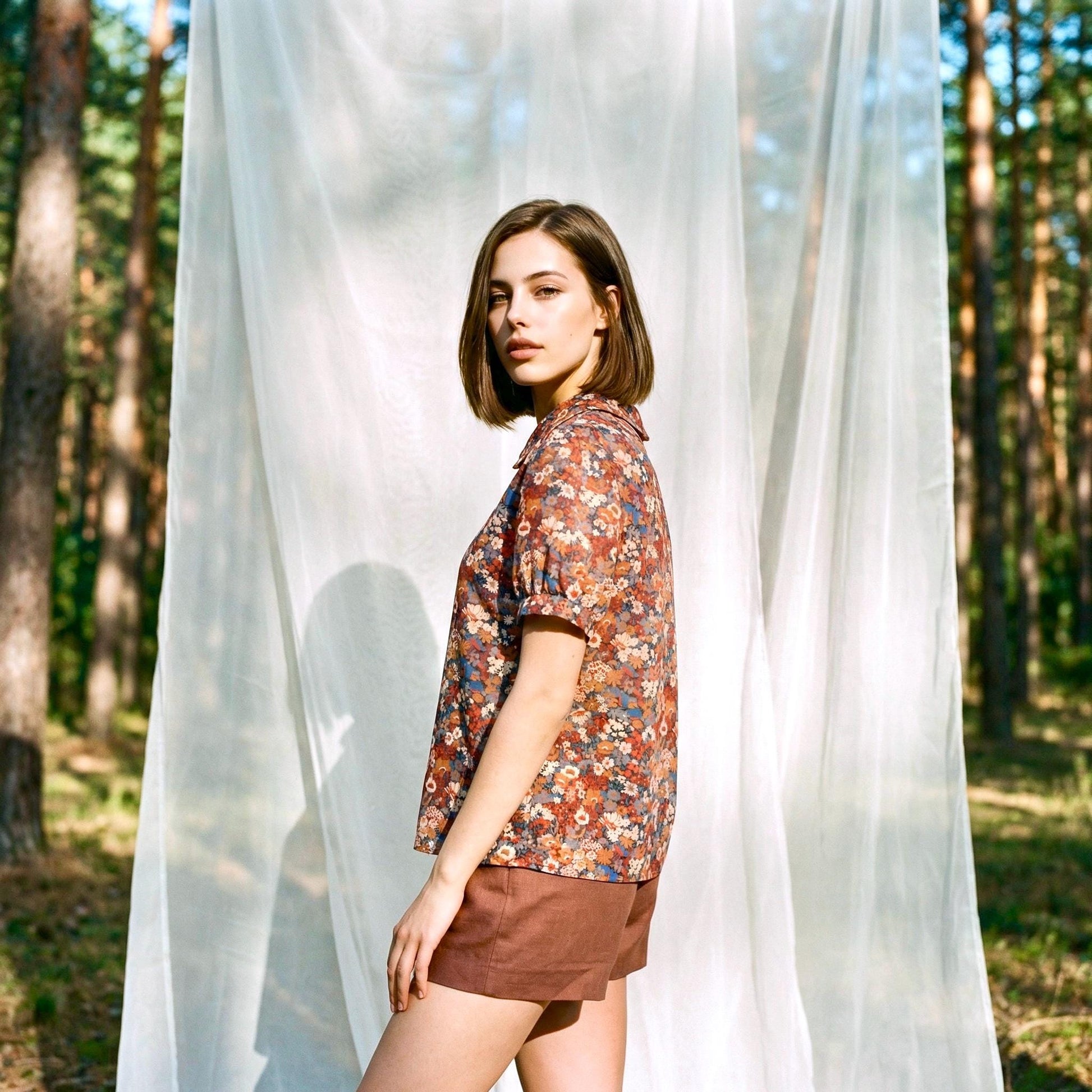 Sleeveless Liberty Woman Top: Ruffle Peter Pan Collar, Floral Print Blouse