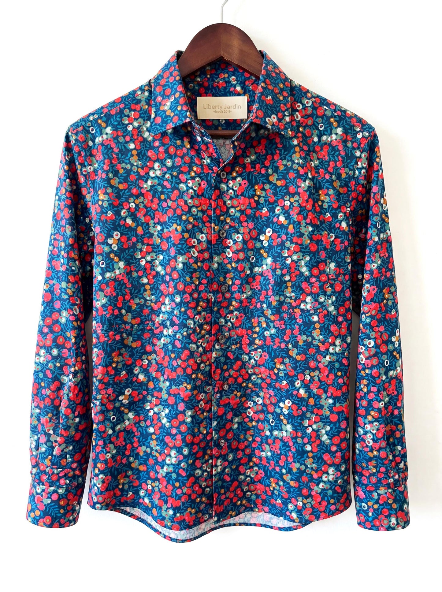 Liberty London Long-sleeved Button-up Shirt, Personalised Menswear, Tailoring Chemise, Sustainable Cotton Clothing, Botanical Design