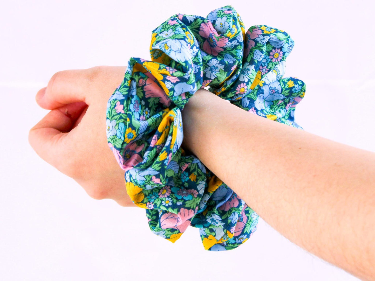 Liberty London Handmade Scrunchies, Personalised Accessories, Versatile Botanical Boho-inspired Hair-ties, Sustainable Customised Hairbands