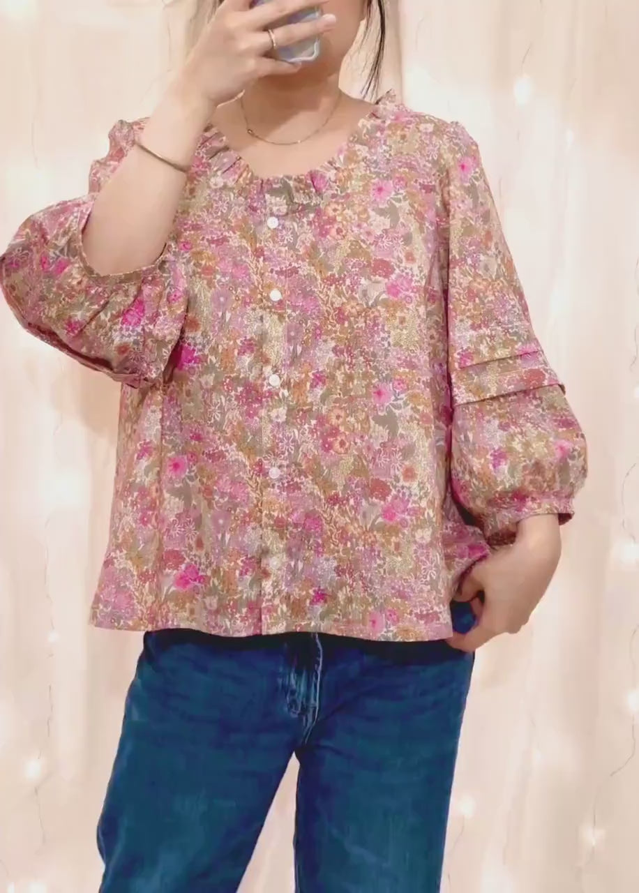 Ruffle Collar Liberty Floral Print Top: 3/4 Sleeves blouse, Button Through Scoop Neck