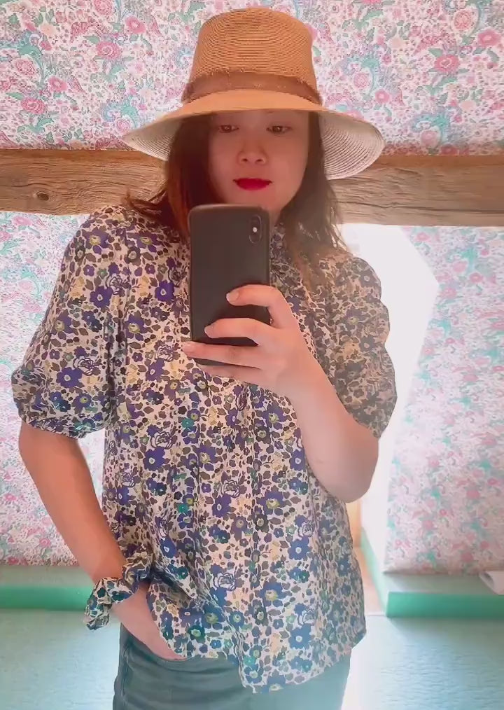 Ruffle Collar Liberty Floral Print Top: Puffy Half Sleeve Blouse